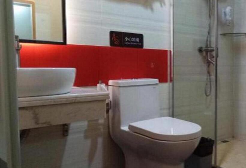 Otel 7 Days Premium Huizhou Boluohu Town Luofu Mountain Branch