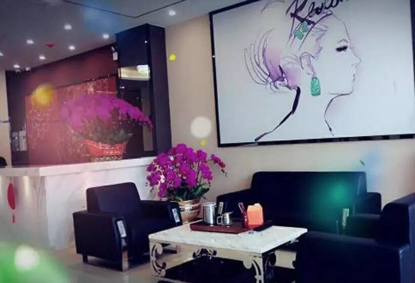 Hotelli 7 Days Premium Huizhou Boluohu Town Luofu Mountain Branch