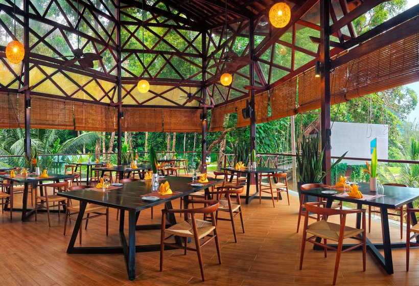 Отель Borneo Eagle Resort