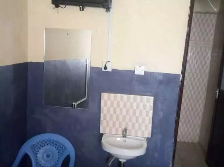 هتل Choma Tamu