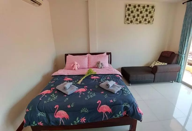 ホテル Rang Noknoy Resort At Kohlarn