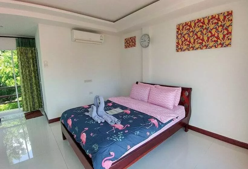 ホテル Rang Noknoy Resort At Kohlarn