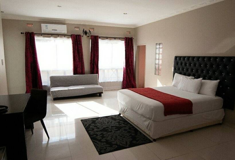 هتل House Of Chayil