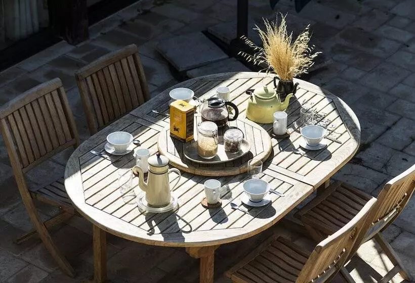 Hotelli Le Riad Bourguignon