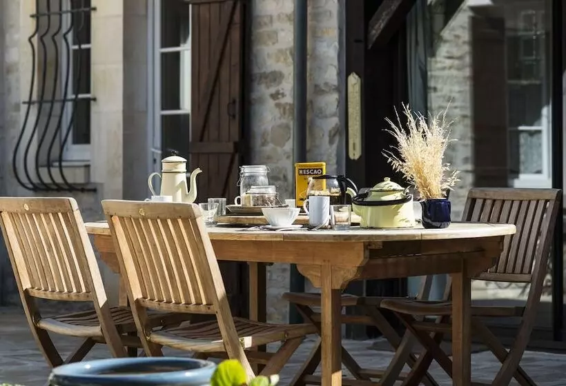 Hotelli Le Riad Bourguignon