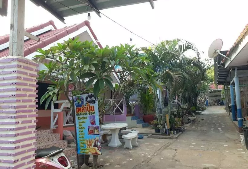 ホテル Poopreaw Resort