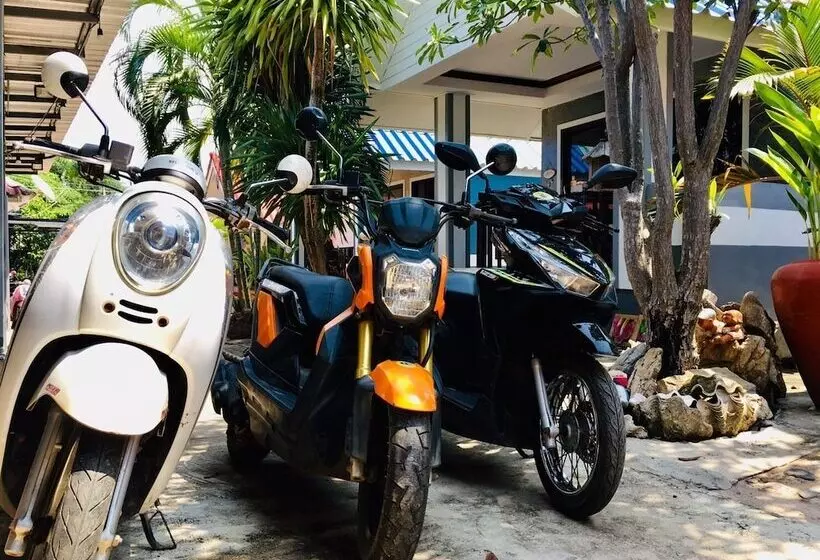 ホテル Poopreaw Resort