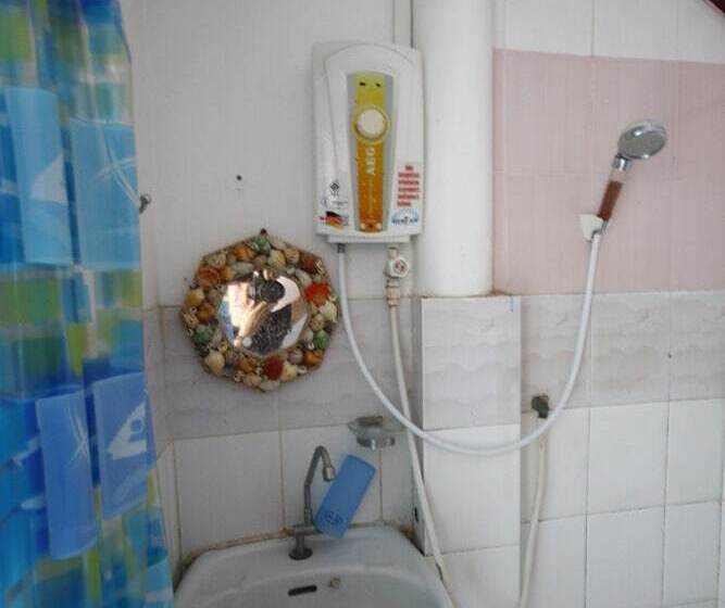 בית מלון כפרי Poopreaw Resort