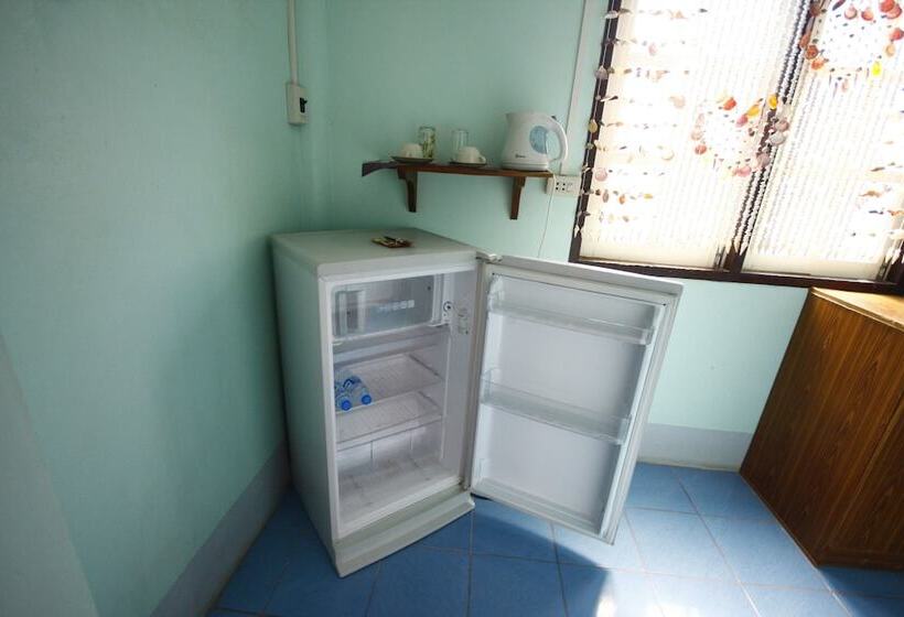 בית מלון כפרי Poopreaw Resort