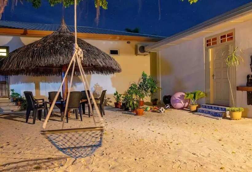 هتل Rasreef Rasdhoo Maldives