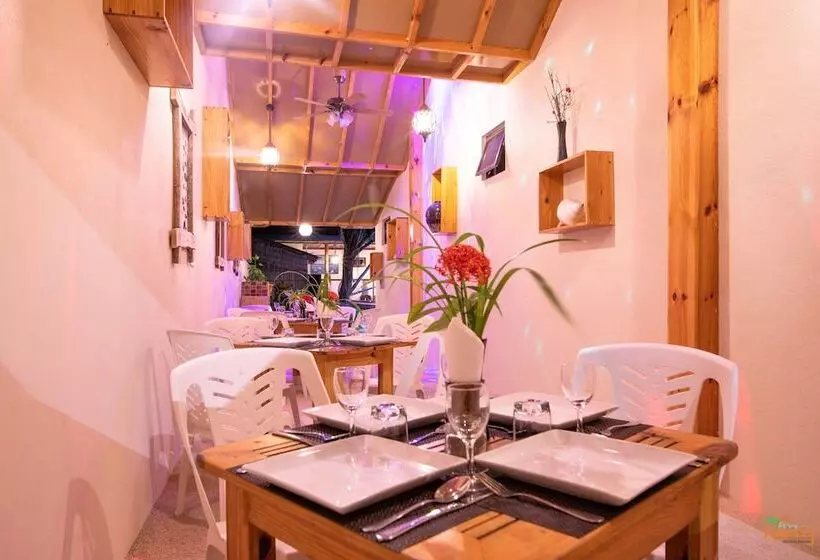 هتل Rasreef Rasdhoo Maldives