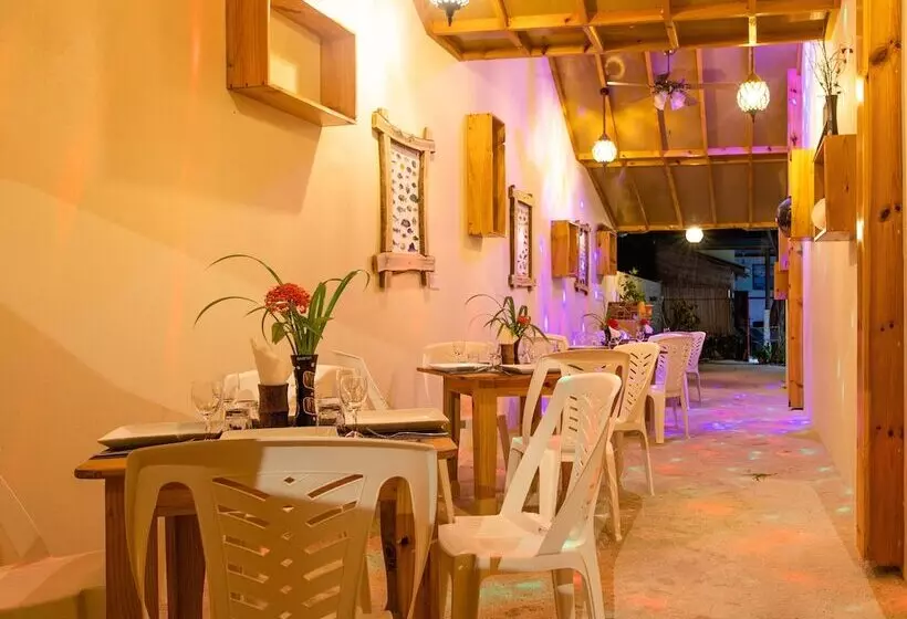 هتل Rasreef Rasdhoo Maldives