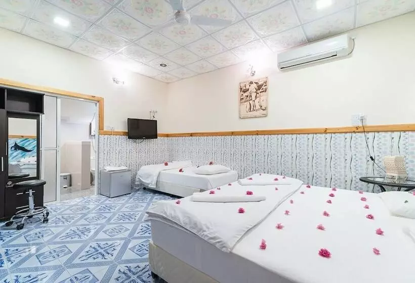 هتل Rasreef Rasdhoo Maldives