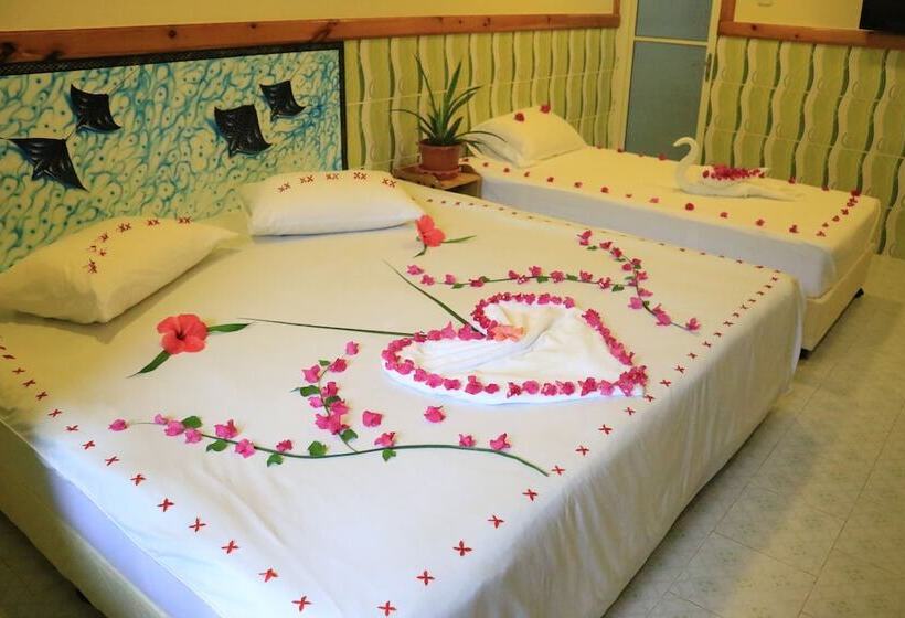 هتل Rasreef Rasdhoo Maldives