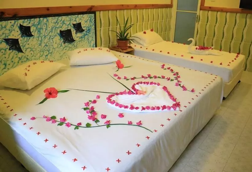 هتل Rasreef Rasdhoo Maldives