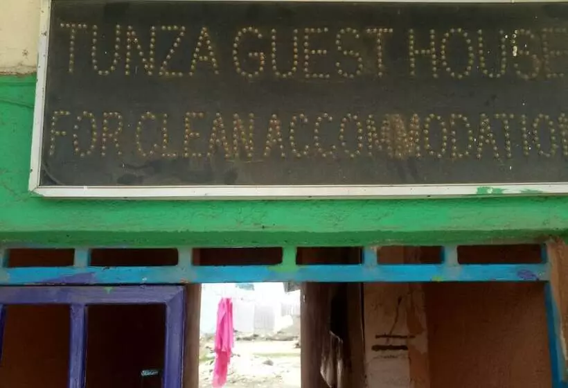 هتل Tunza Guest House