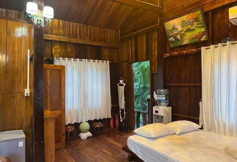 هتل Cat Tien River Lodge