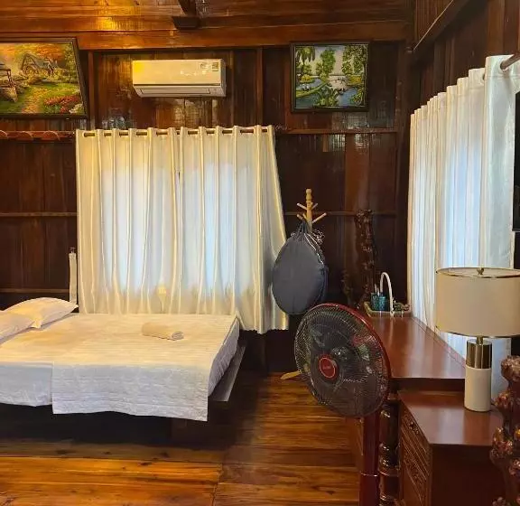هتل Cat Tien River Lodge