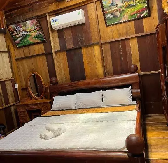 هتل Cat Tien River Lodge