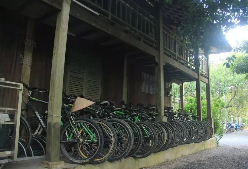 هتل Cat Tien River Lodge