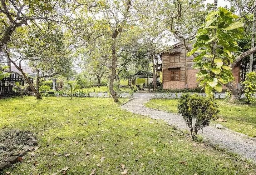 هتل Cat Tien River Lodge