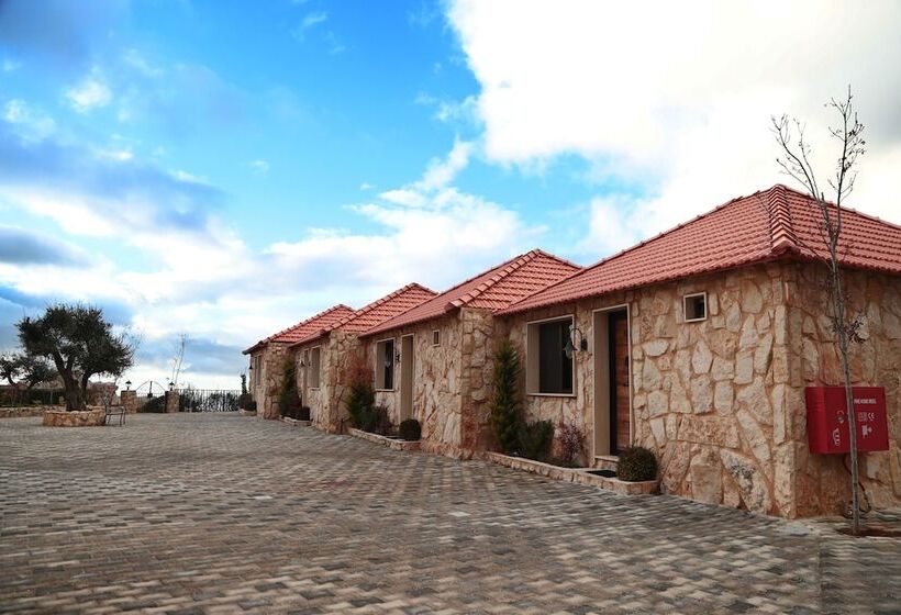 Villagio Hotel & Resort