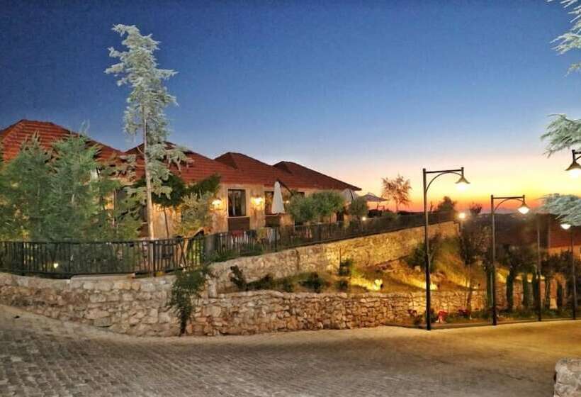 Villagio Hotel & Resort