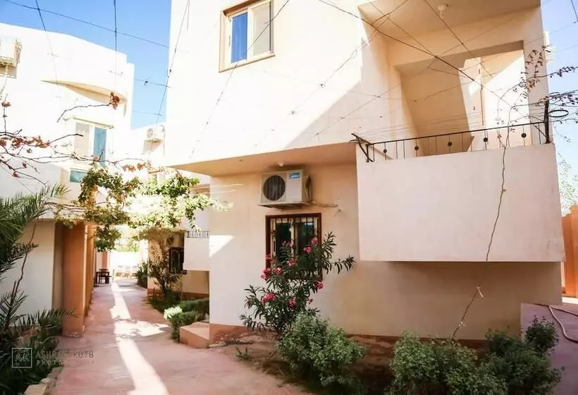هتل A1 Apartments