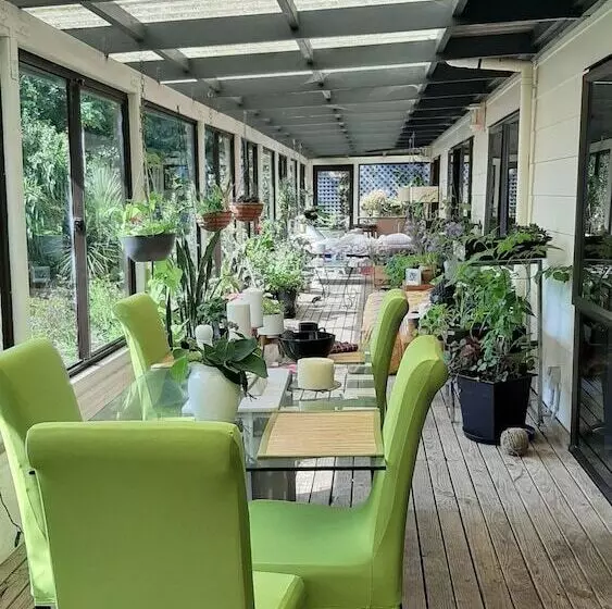 Hotelli Madhuban   Waterfront In Whangaroa