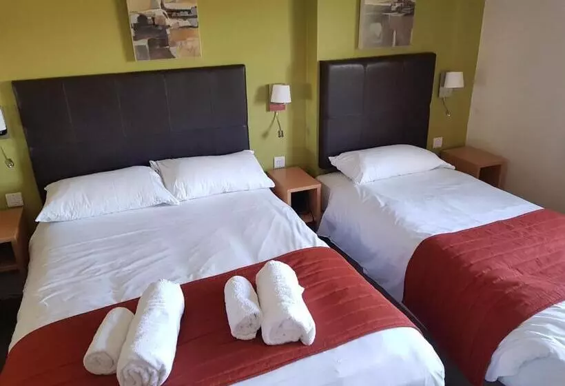 Hotelli Rose And Crown