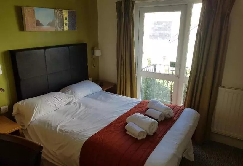 Hotelli Rose And Crown