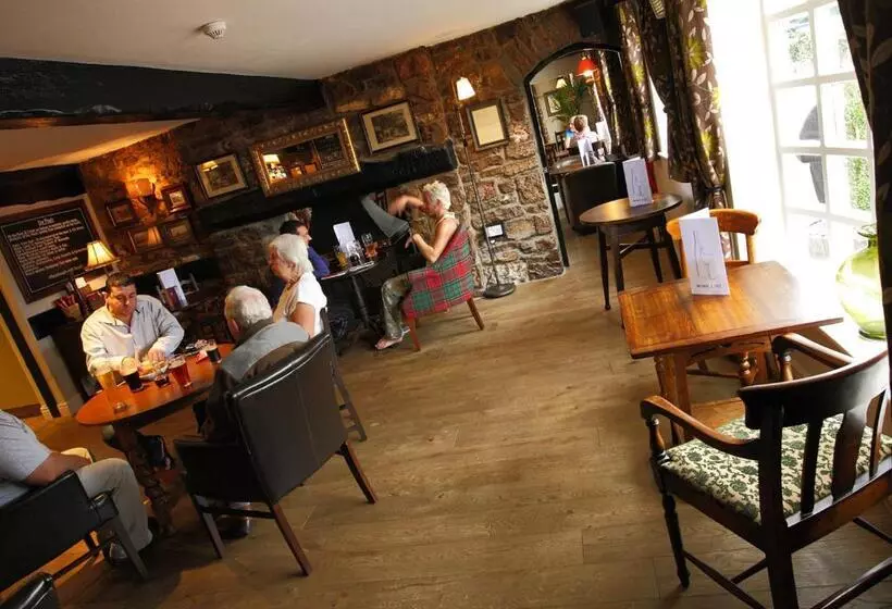 Hotelli Rose And Crown