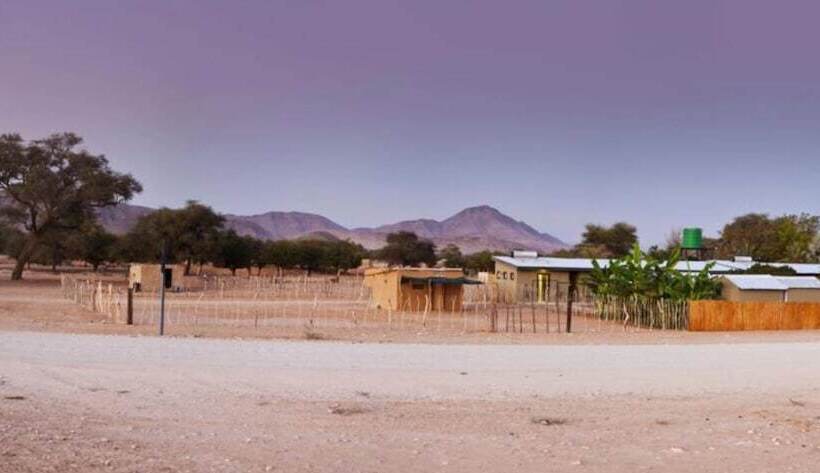 هتل Sesfontein Guesthouse