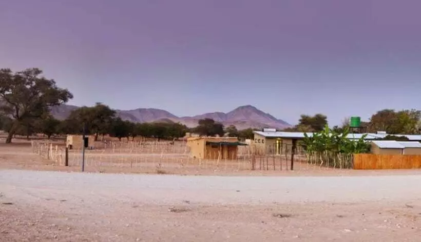 هتل Sesfontein Guesthouse