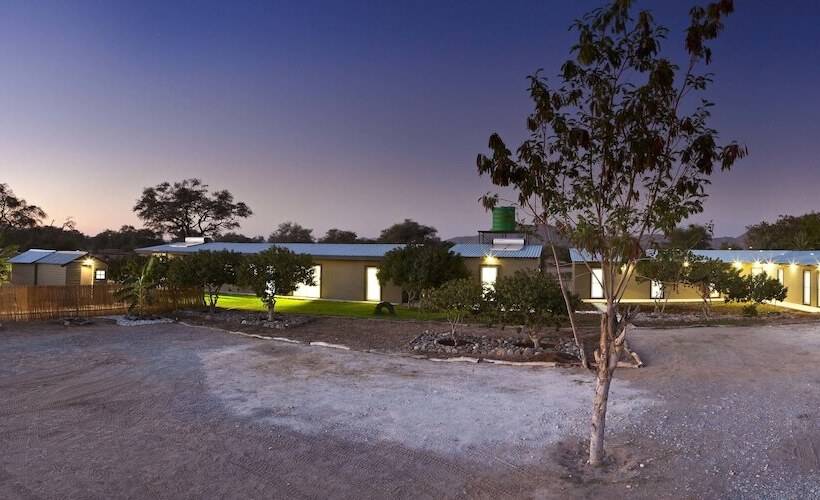 هتل Sesfontein Guesthouse