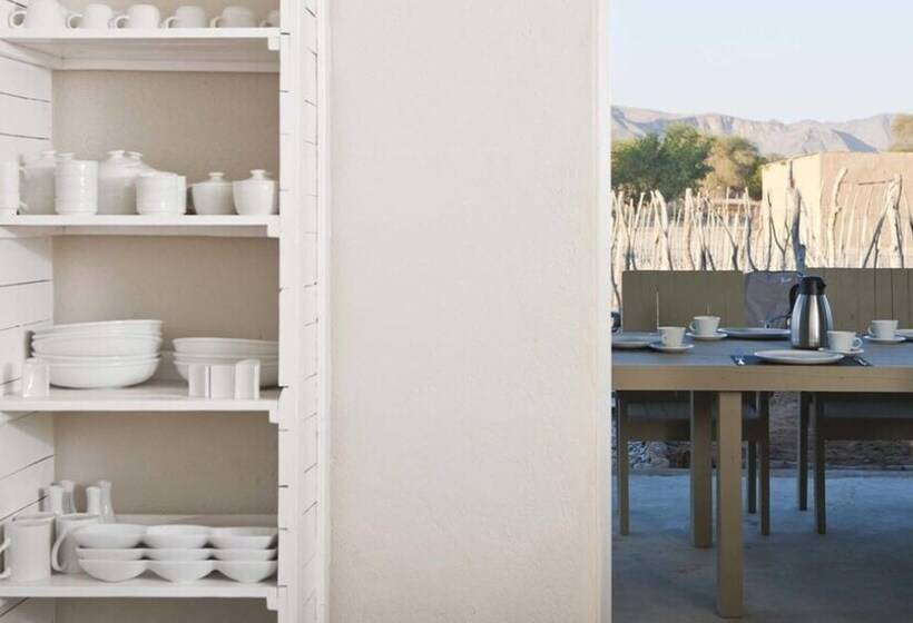 هتل Sesfontein Guesthouse