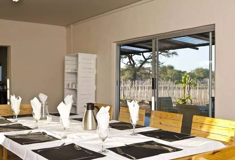 هتل Sesfontein Guesthouse