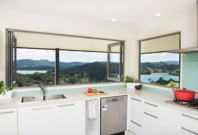 هتل Villa Ohakiri
