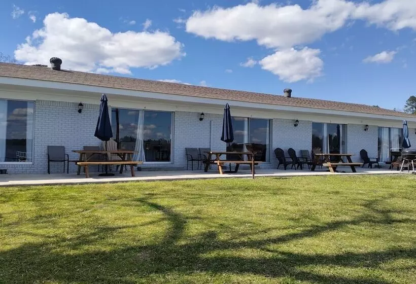 ホテル Willow Beach Resort