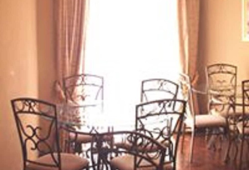 هتل Silverline Guest Lodge