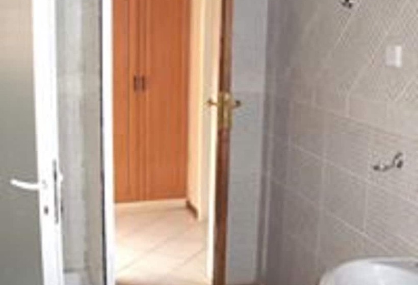 هتل Silverline Guest Lodge