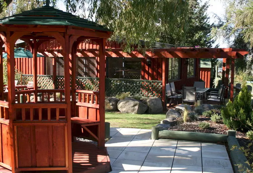 Alpine Springs Motel