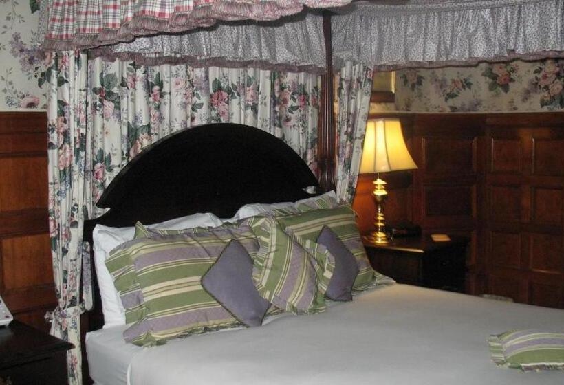 تختخواب و صبحانه A Cambridge House Inn