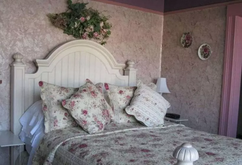 민박 A White Jasmine Inn