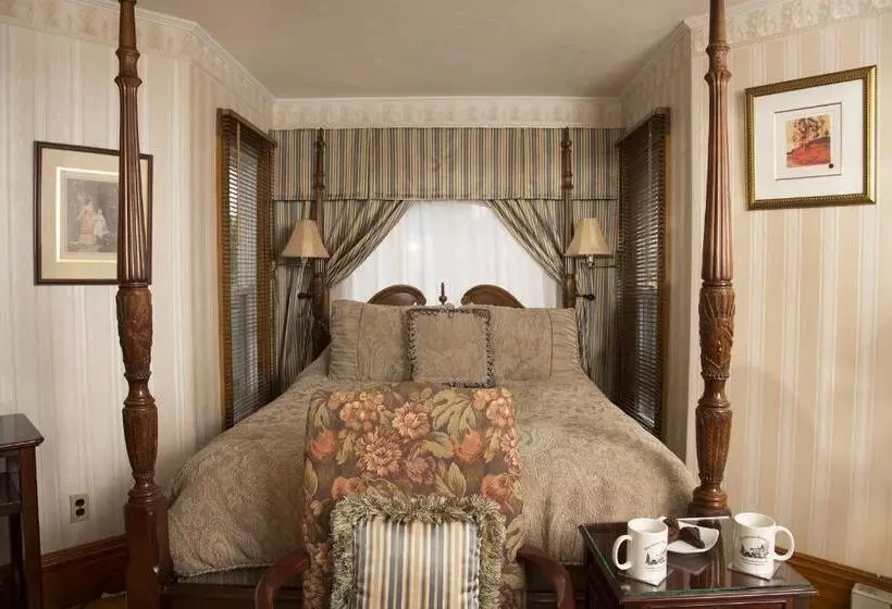 住宿加早餐  Glynn House Inn