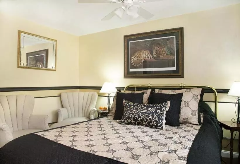 住宿加早餐  Glynn House Inn