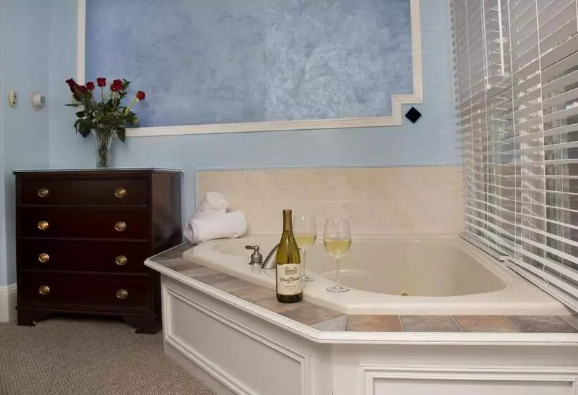 住宿加早餐  Glynn House Inn