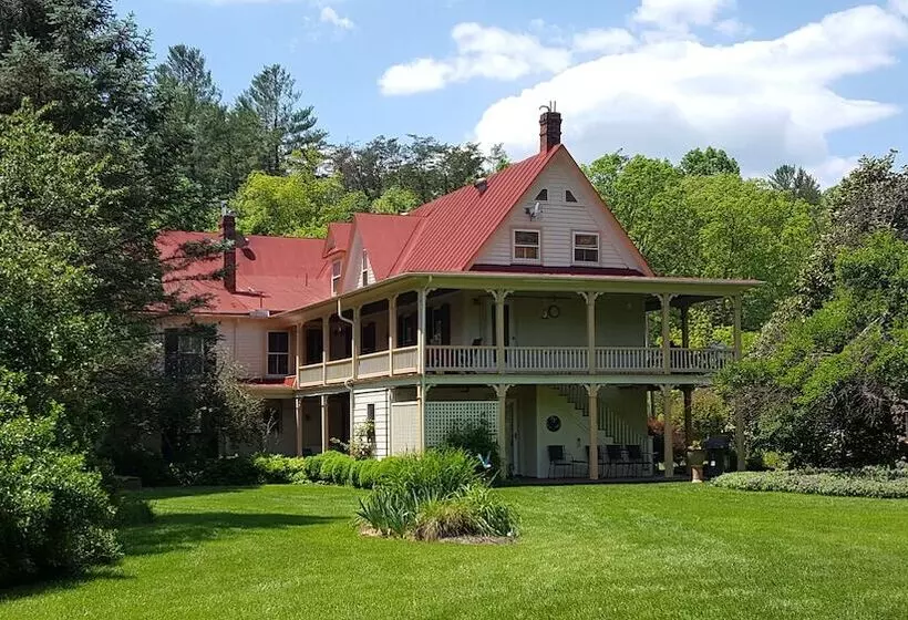 Aamiaismajoitus (B&B) Hummingbird Inn