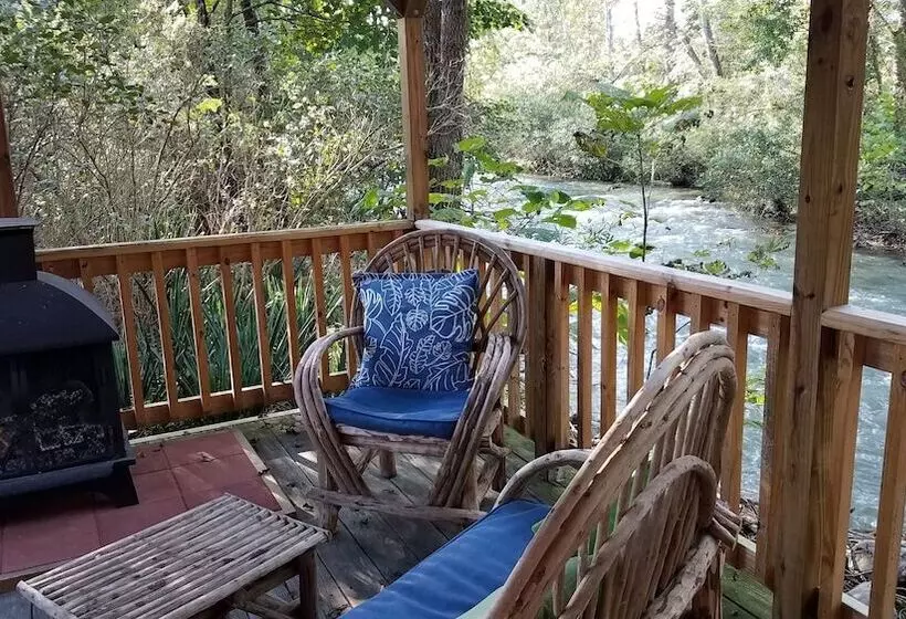 Aamiaismajoitus (B&B) Hummingbird Inn