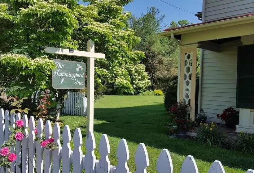 Aamiaismajoitus (B&B) Hummingbird Inn